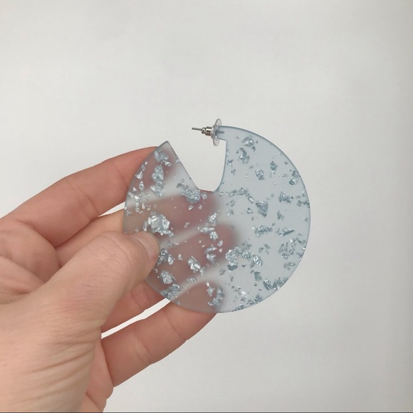 Matte Blue Acrylic Disk Earrings - Picture 4 of 6